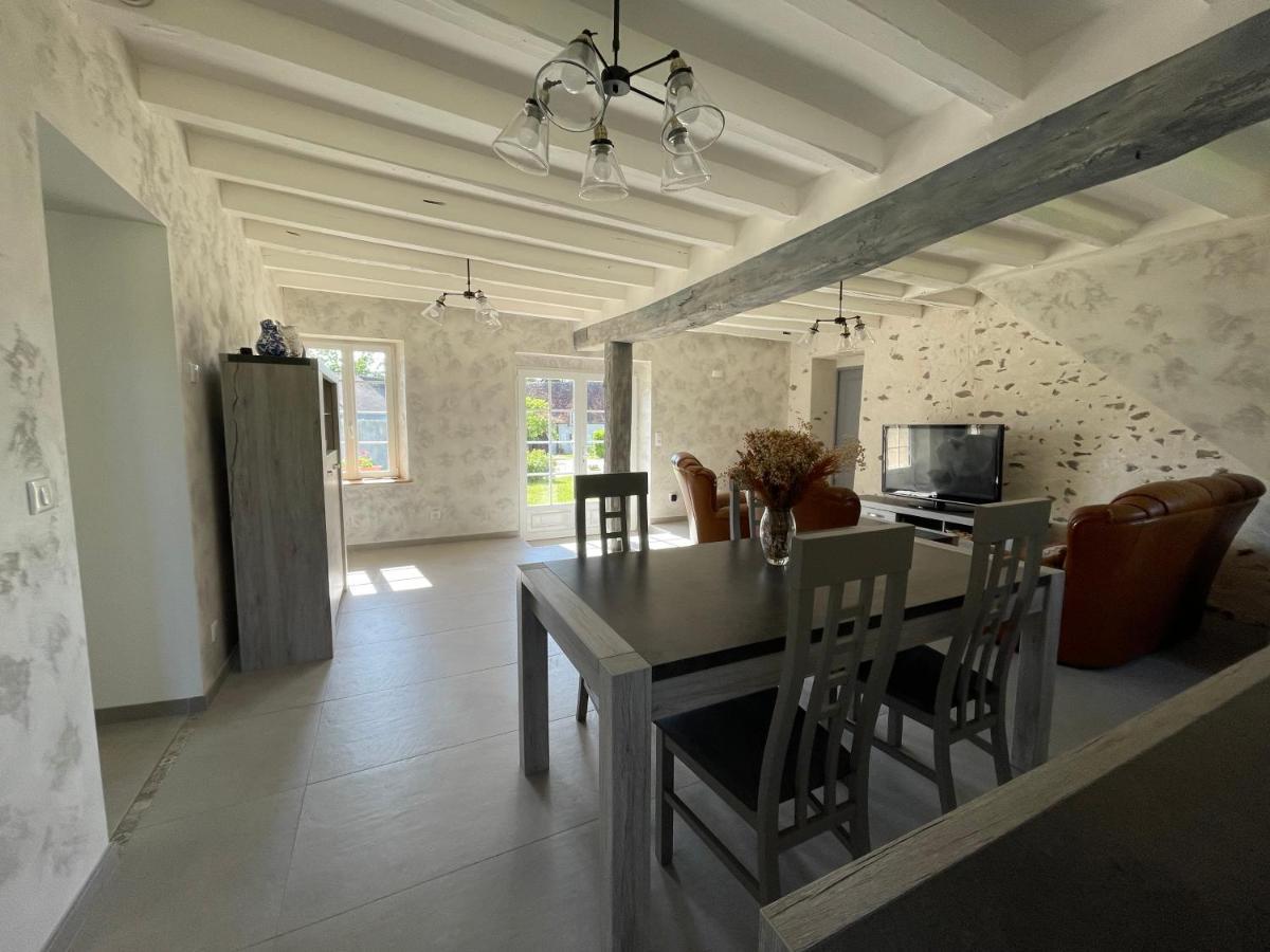 Les Mimosas Villa Gracay ภายนอก รูปภาพ