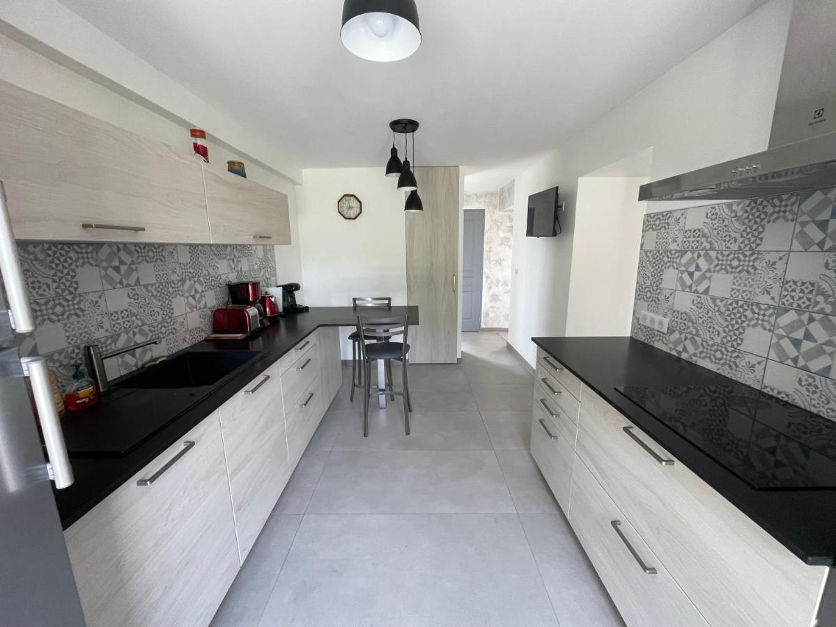 Les Mimosas Villa Gracay ภายนอก รูปภาพ